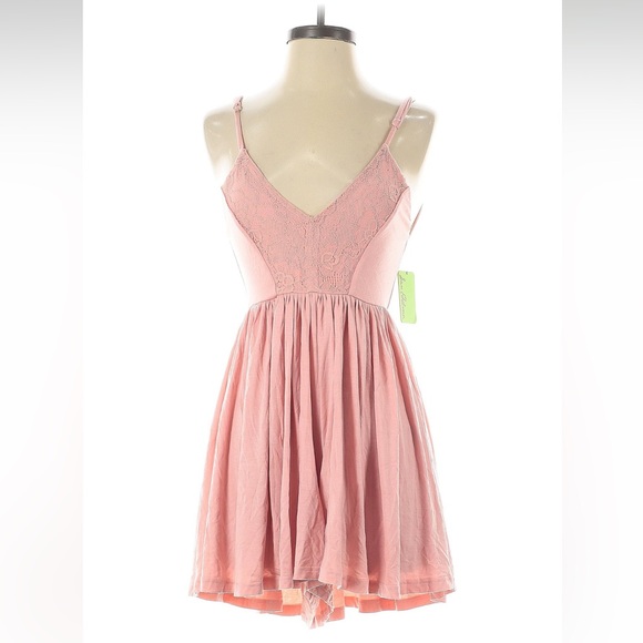 Sam Edelman Dresses & Skirts - Sam Edelman Baby Pink Lace Romper Mini Dress